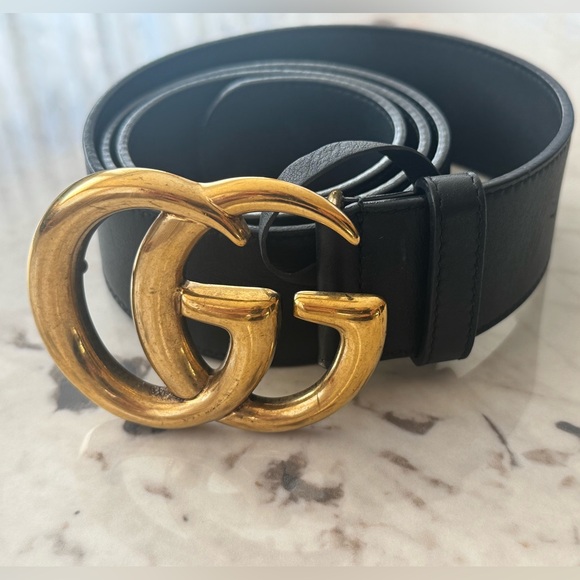 Gucci Black Belt with Gold Buckle - Picture 1 of 4